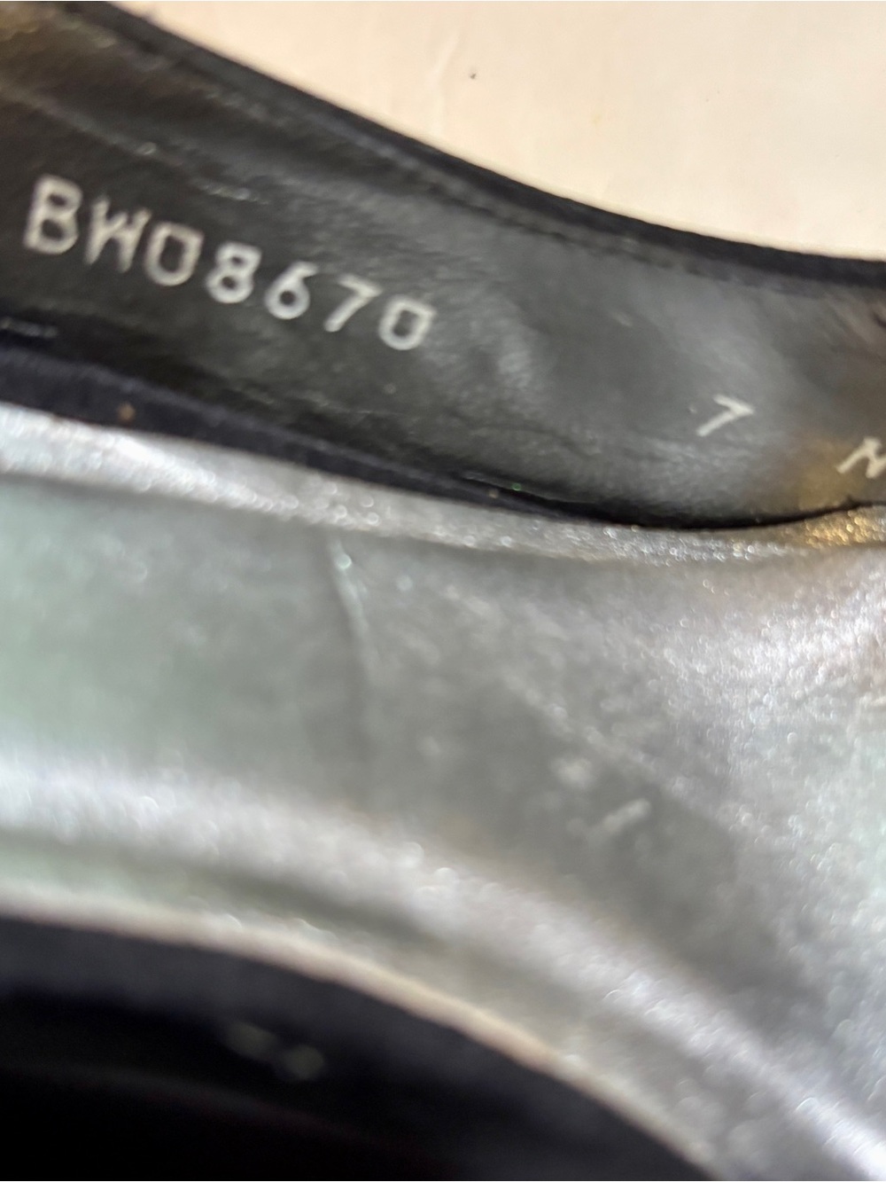 Stuart Weitzman Black Beaded Pointed Slingback Evening Classic Heels 7N - Picture 10 of 10